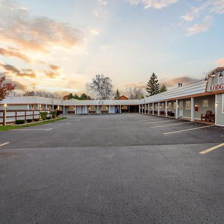 Vindel Motel Макино Сити Екстериор снимка