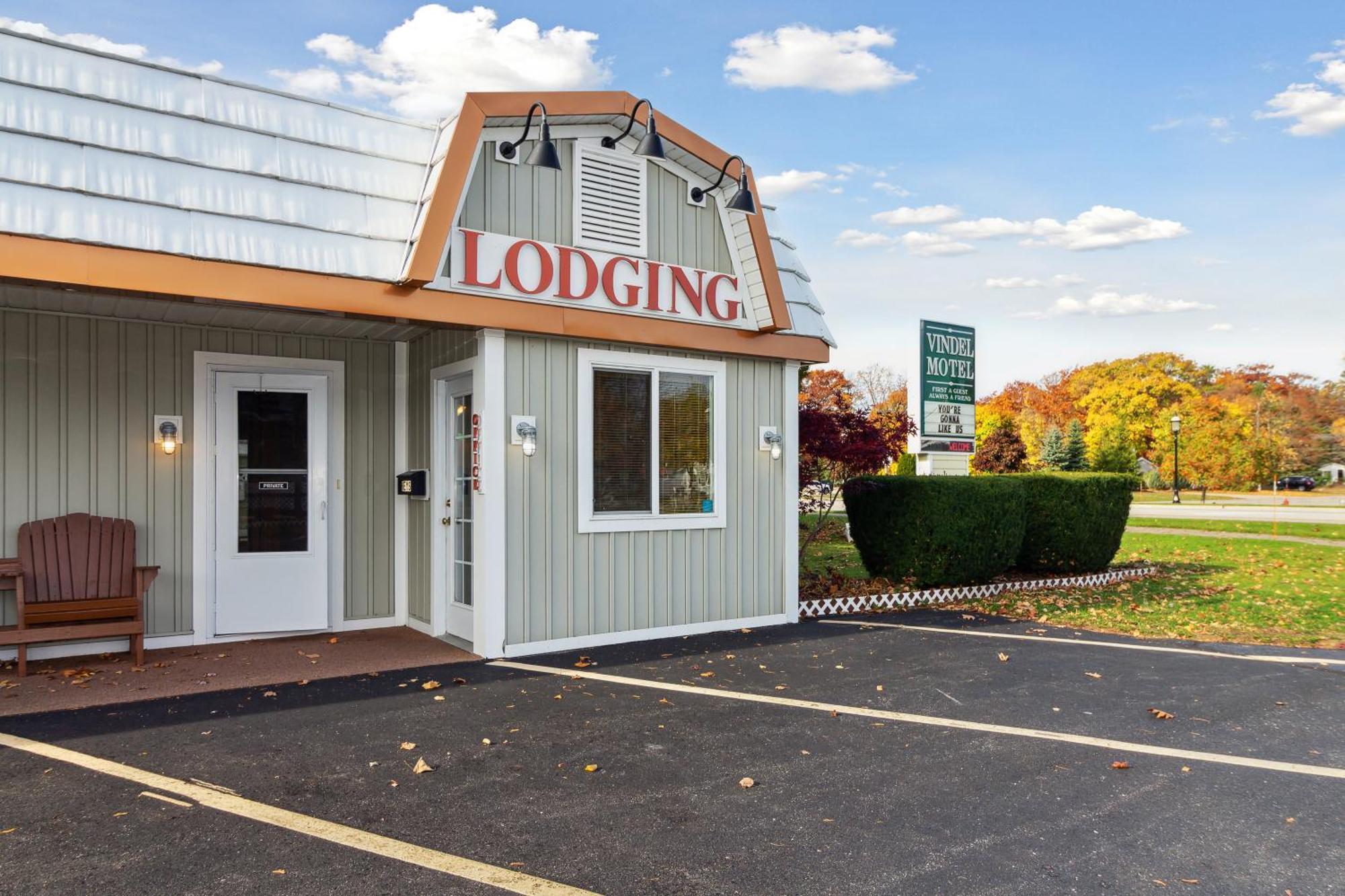 Vindel Motel Макино Сити Екстериор снимка