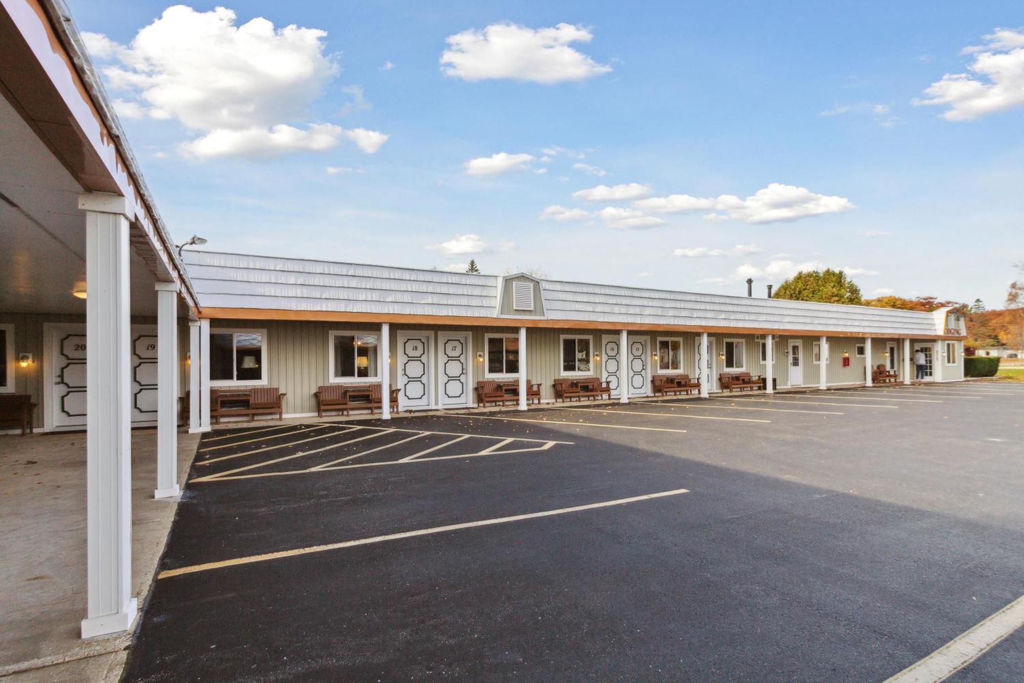 Vindel Motel Макино Сити Екстериор снимка