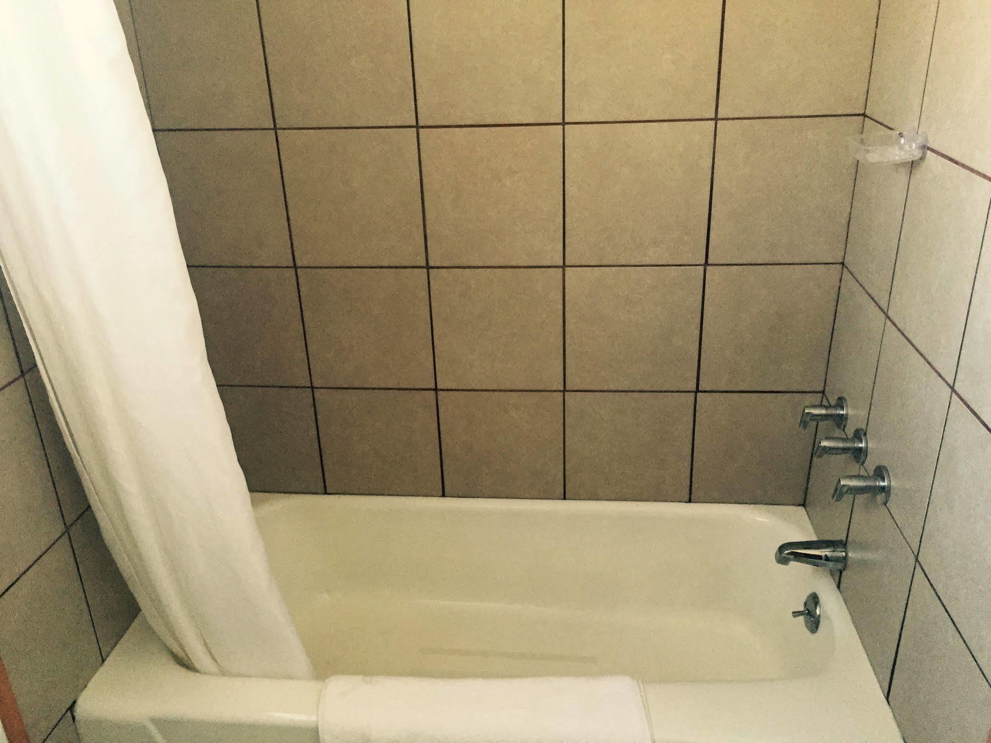 Vindel Motel Макино Сити Екстериор снимка