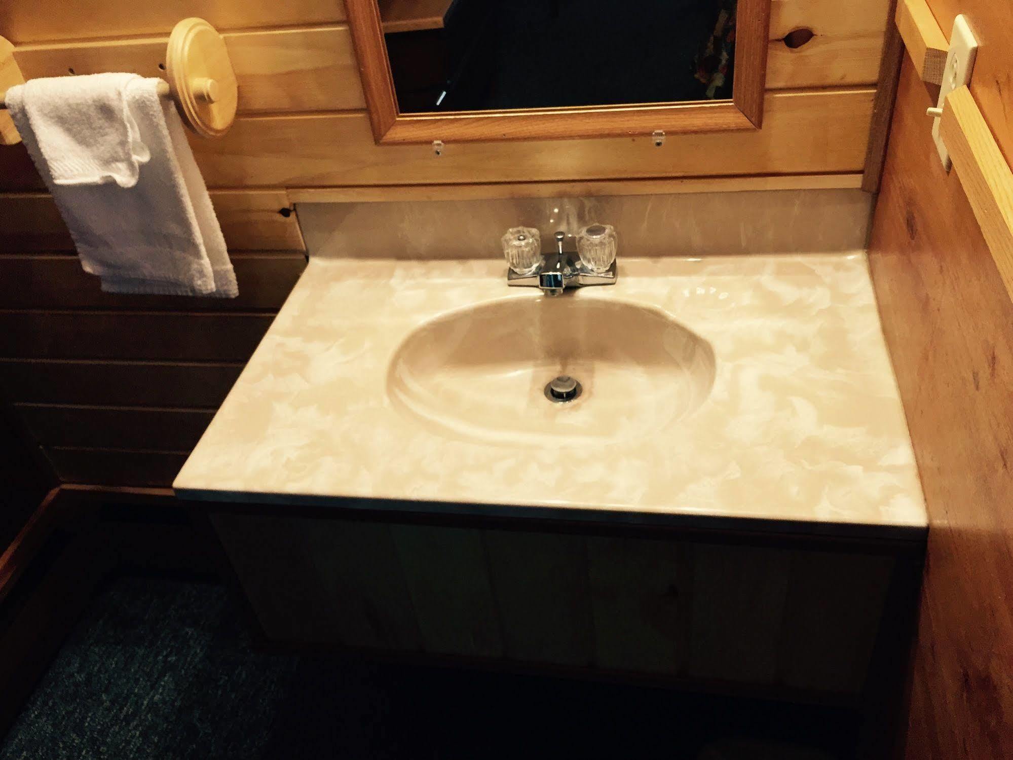 Vindel Motel Макино Сити Екстериор снимка