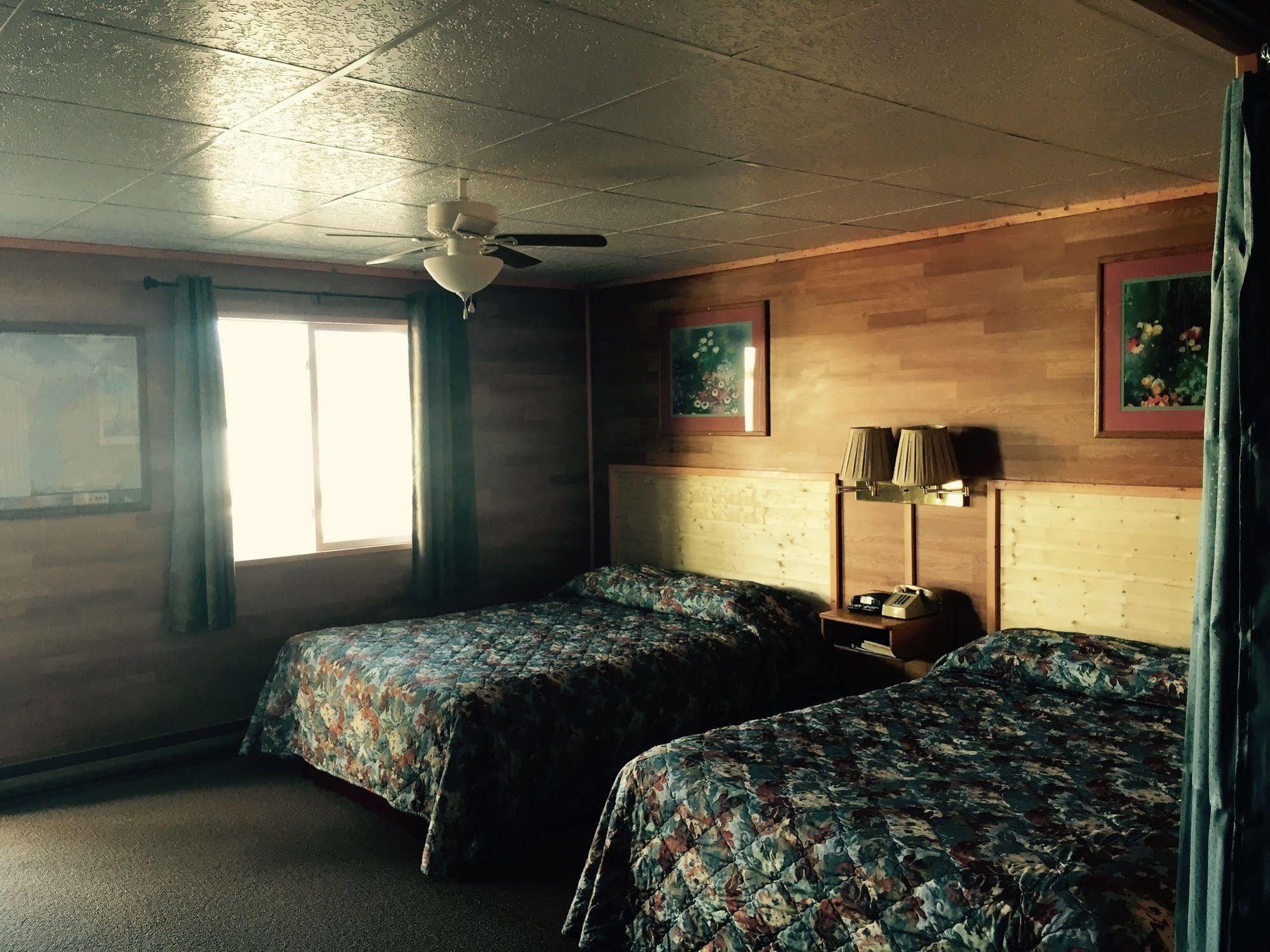 Vindel Motel Макино Сити Екстериор снимка
