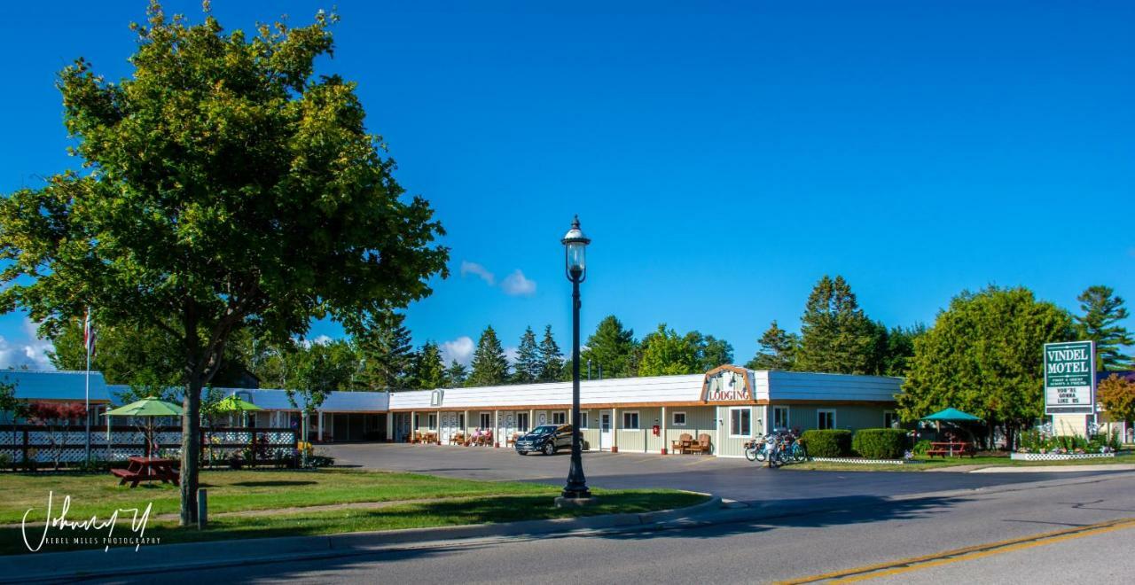 Vindel Motel Макино Сити Екстериор снимка