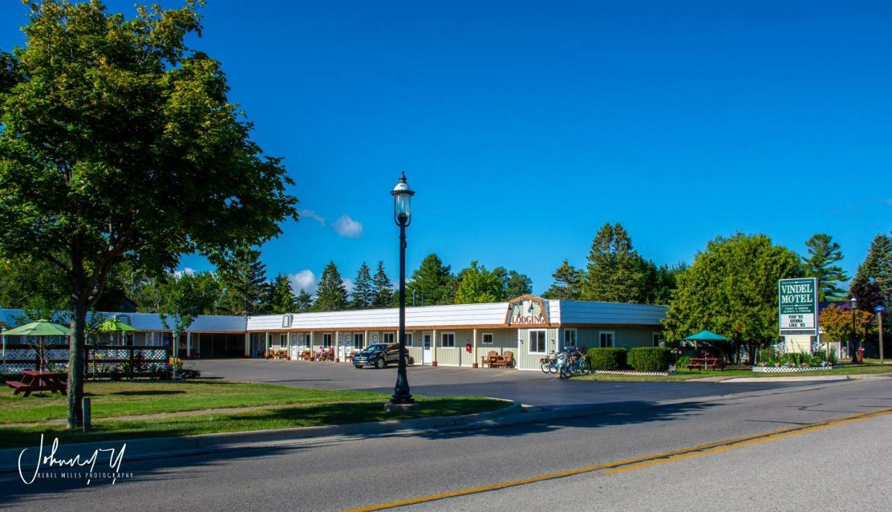 Vindel Motel Макино Сити Екстериор снимка