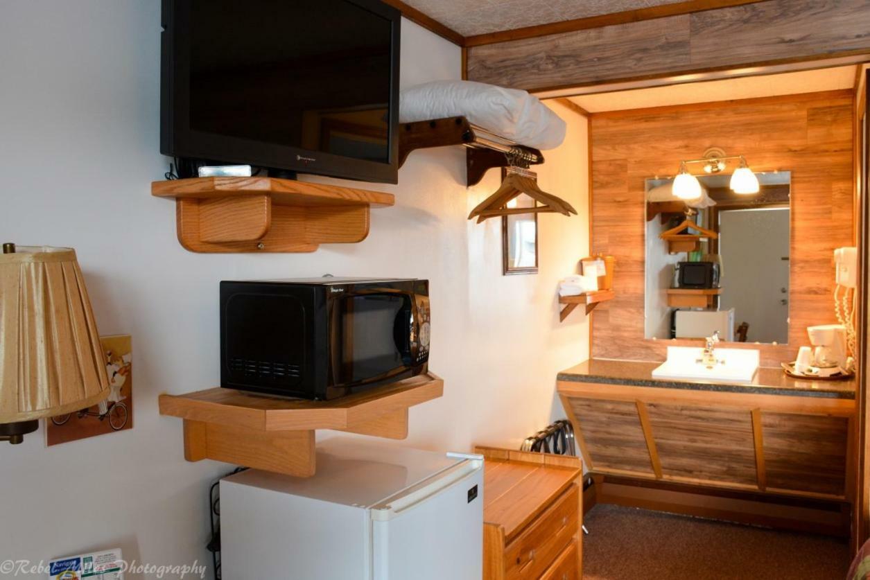 Vindel Motel Макино Сити Екстериор снимка