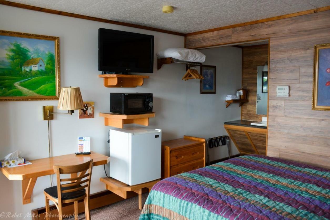 Vindel Motel Макино Сити Екстериор снимка